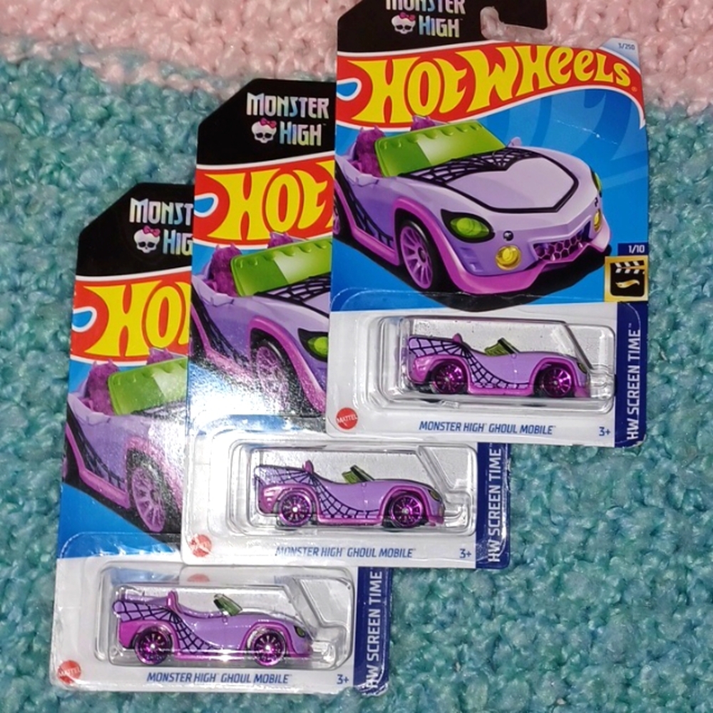 3 Monster High Hot Wheels Cars